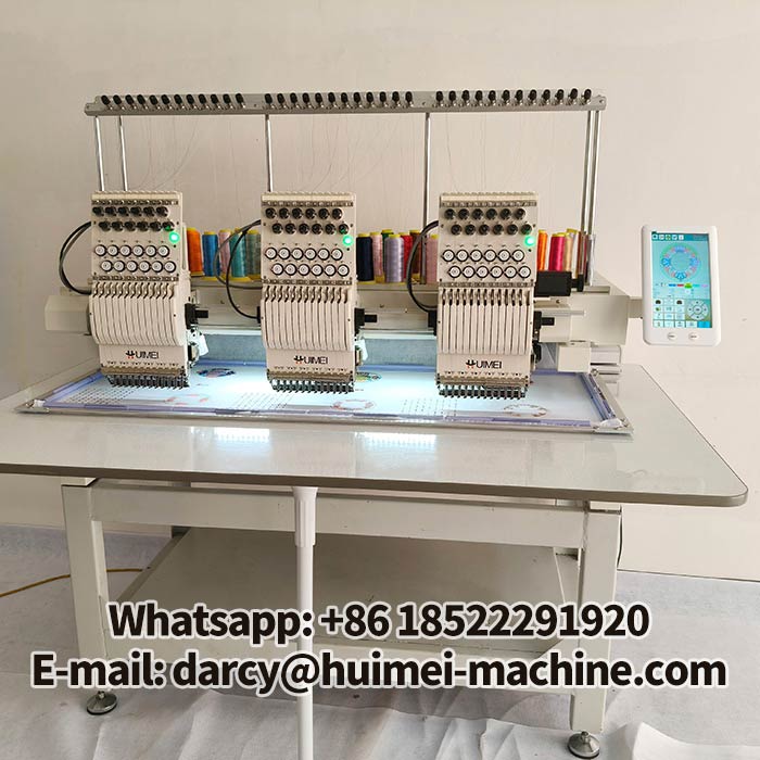 maquina bordadora computarizada